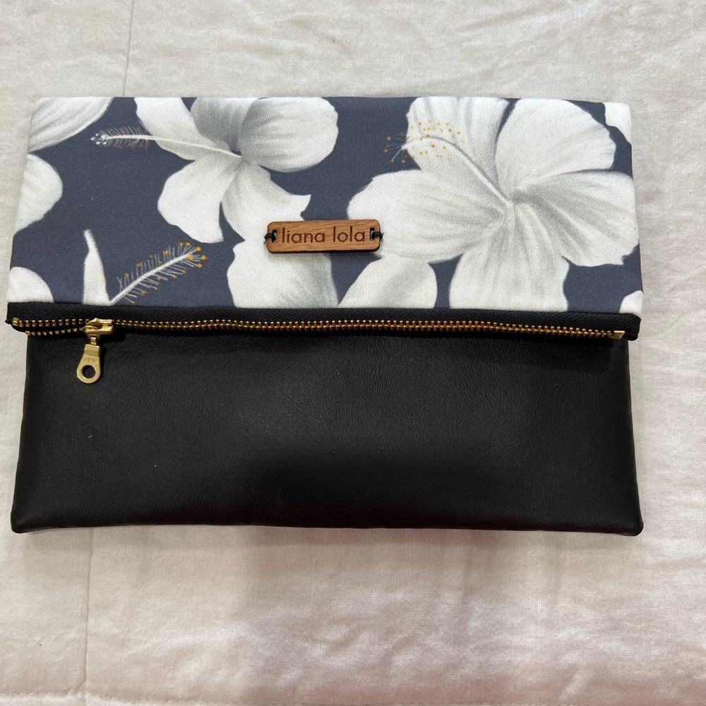Foldover Clutch - Hibiscus Line Art Black Blue NWT